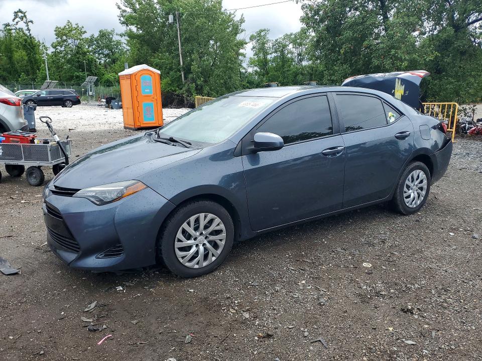2018 TOYOTA COROLLA LE - 1