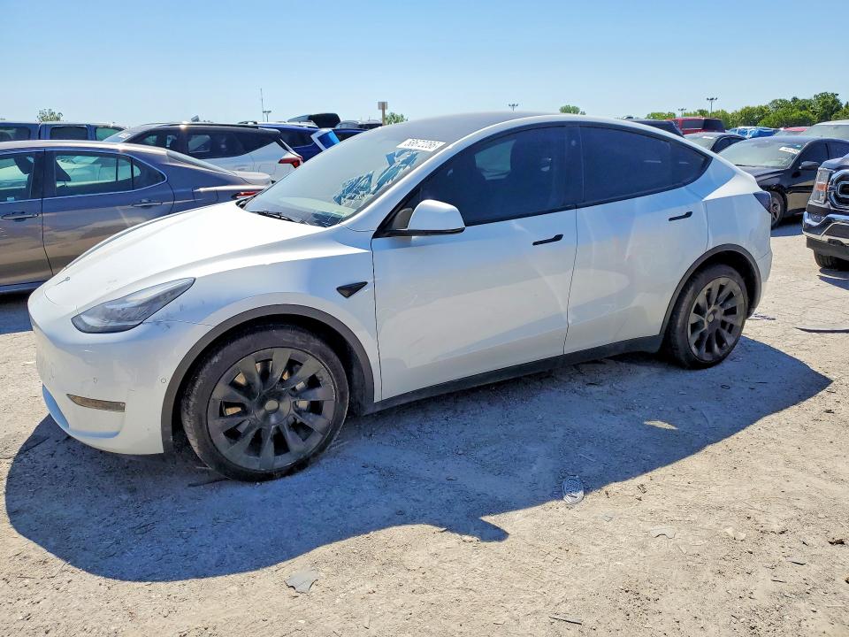 2022 TESLA MODEL Y - 1