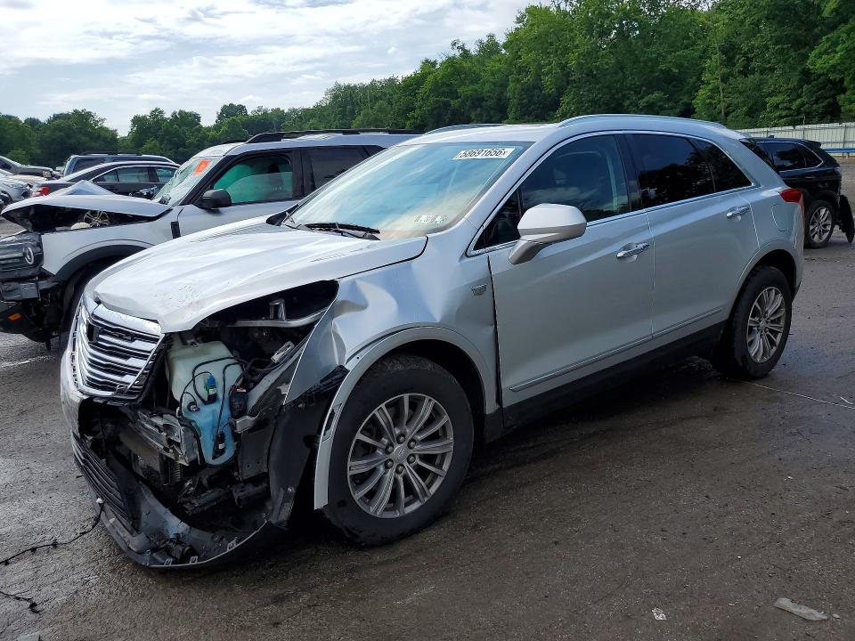 2017 CADILLAC XT5 LUXURY - 1