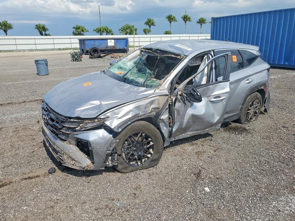 2025 HYUNDAI TUCSON SE - 1