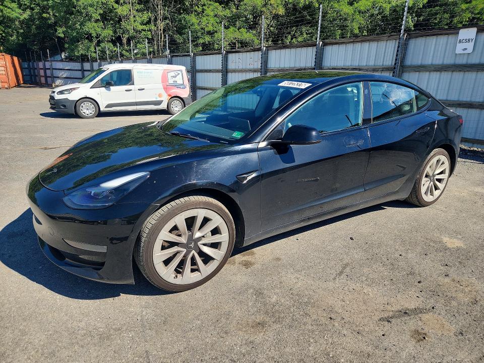 2022 TESLA MODEL 3 - 1