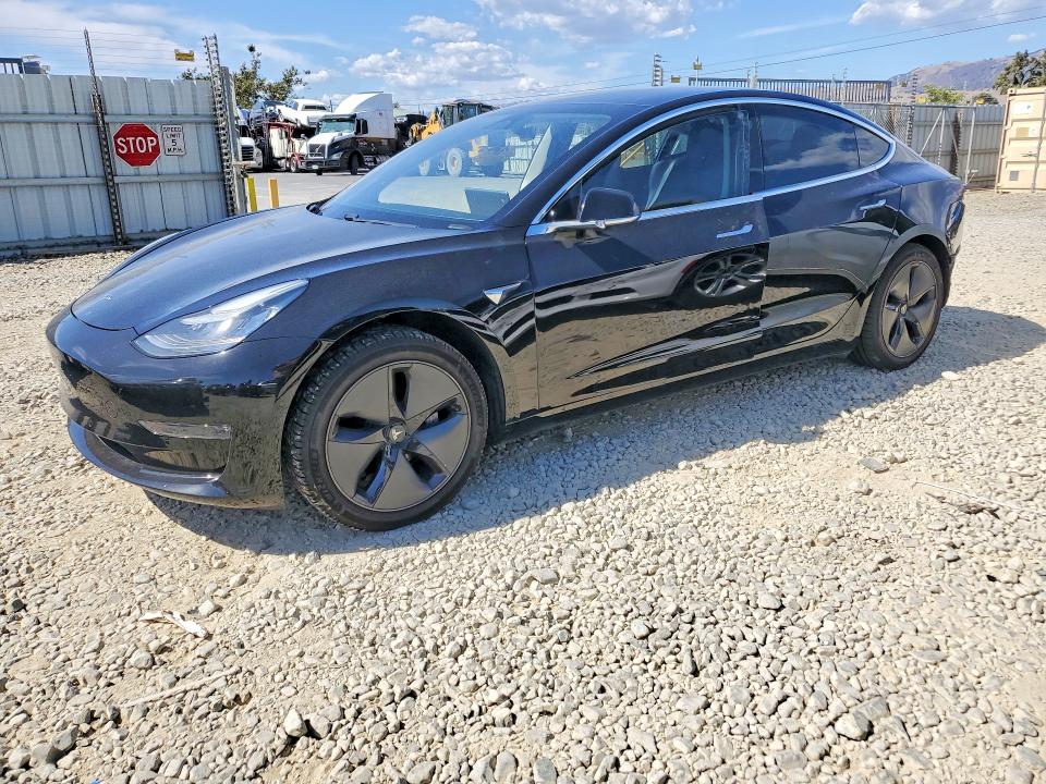 2018 TESLA MODEL 3 - 1