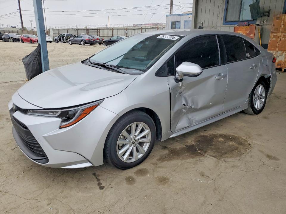 2025 TOYOTA COROLLA LE - 1