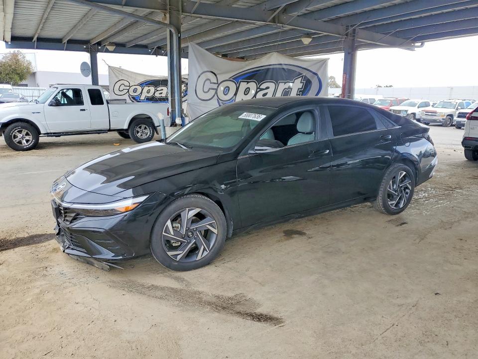 2025 HYUNDAI ELANTRA LIMITED - 1