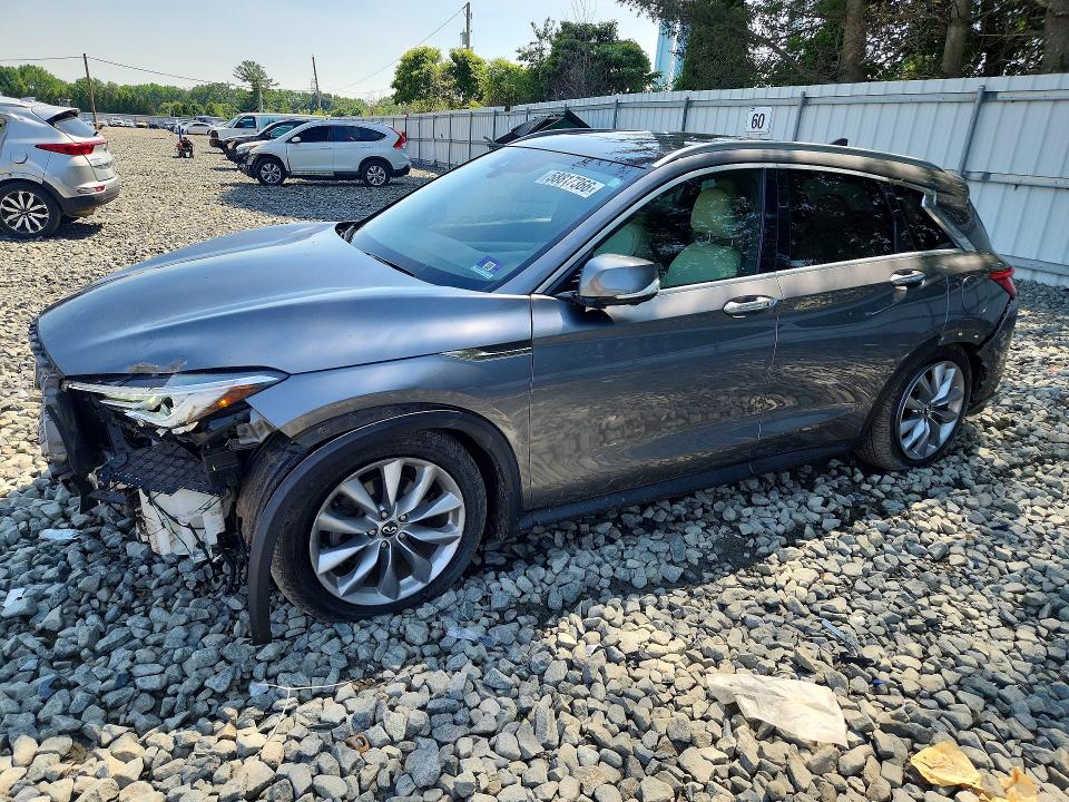 2019 INFINITI QX50 ESSENTIAL - 1