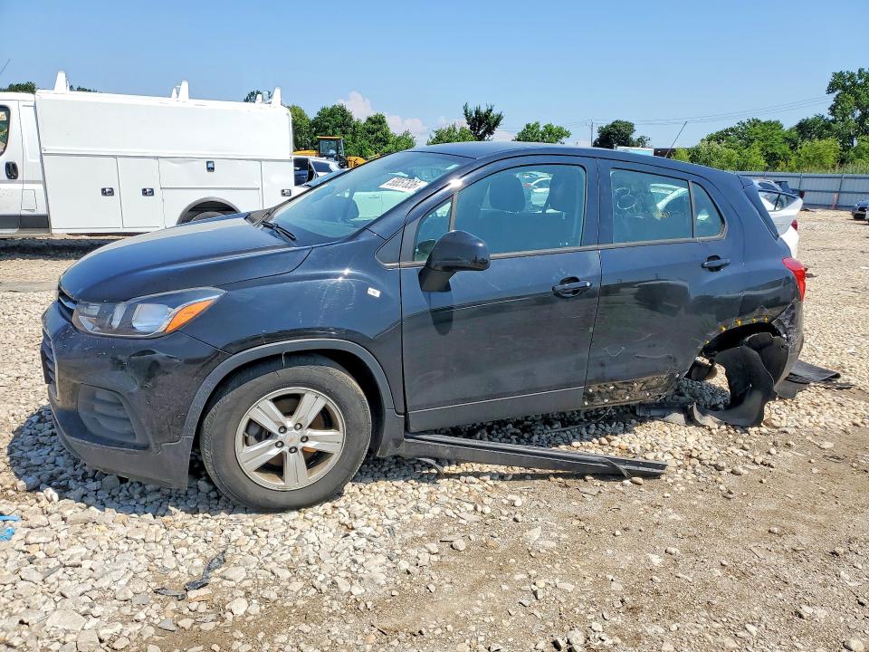 2020 CHEVROLET TRAX LS - 1