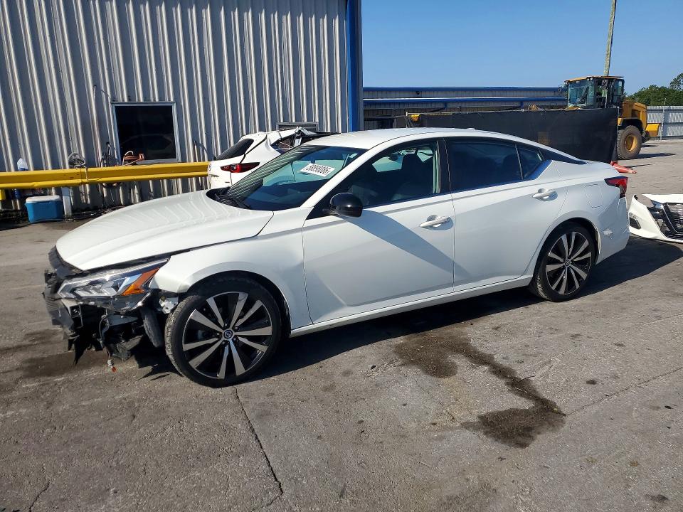 2019 NISSAN ALTIMA SR - 1