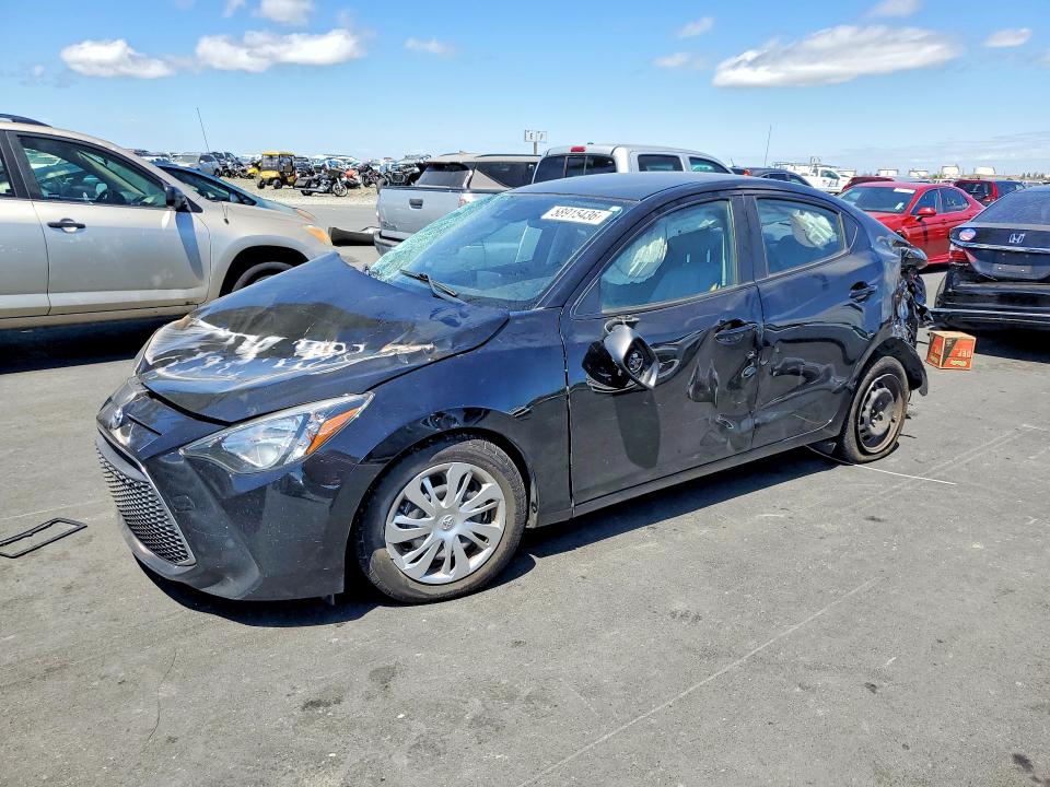 2020 TOYOTA YARIS L - 1