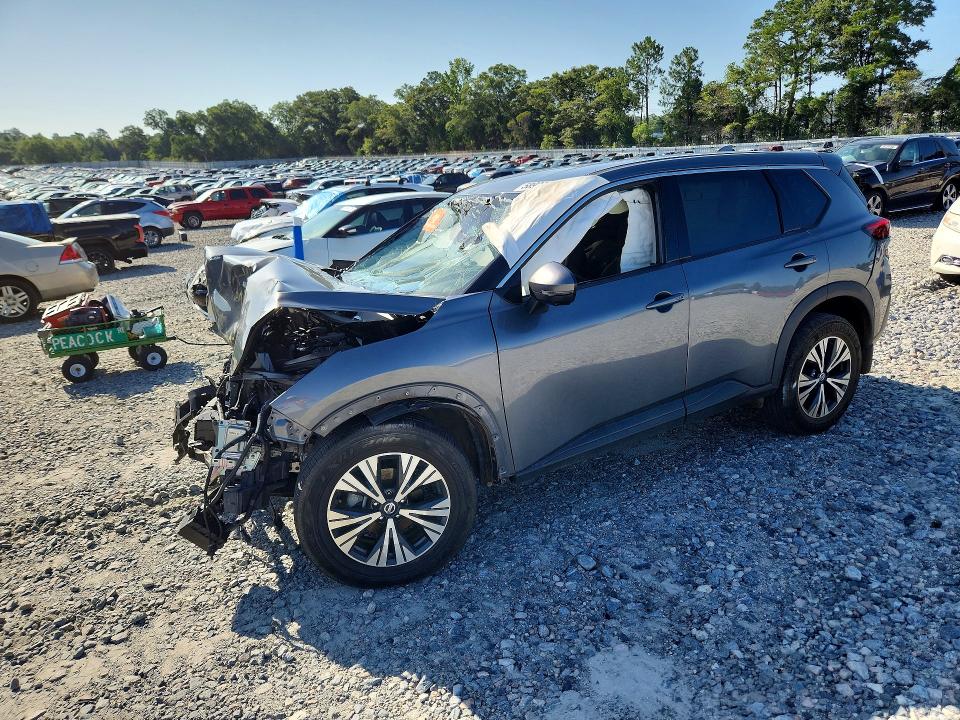 2021 NISSAN ROGUE SV - 1