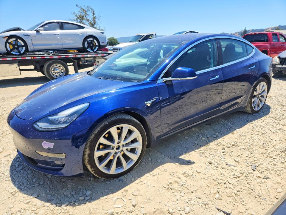 2018 TESLA MODEL 3 - 1