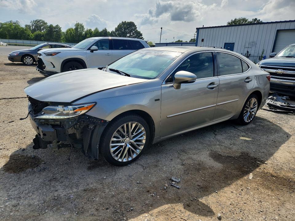 2016 LEXUS ES 350 - 1