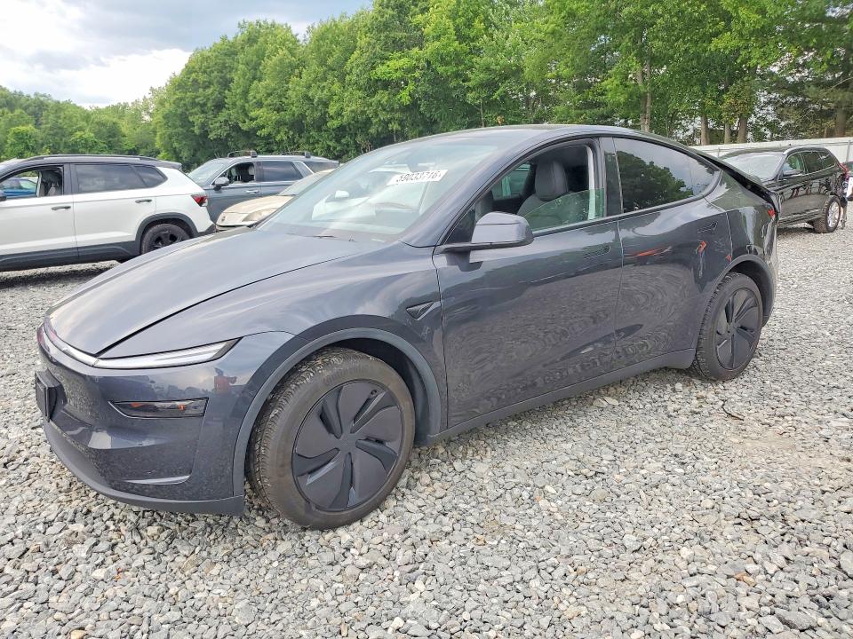2026 TESLA MODEL Y - 1
