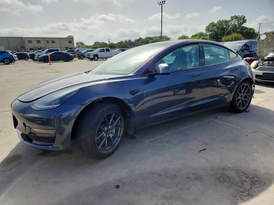 2021 TESLA MODEL 3 - 1