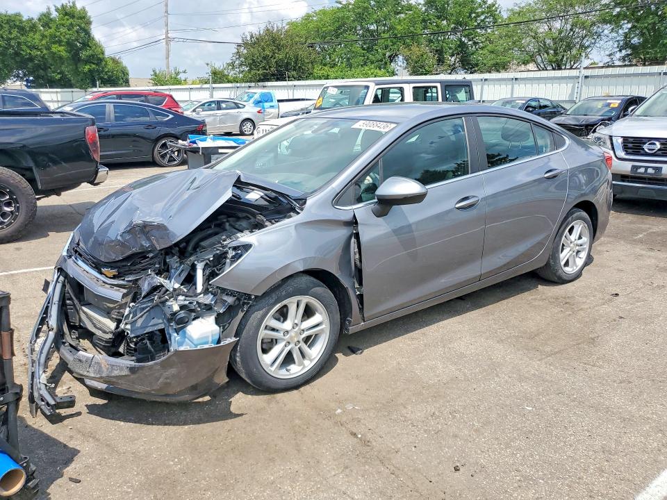 2018 CHEVROLET CRUZE LT - 1
