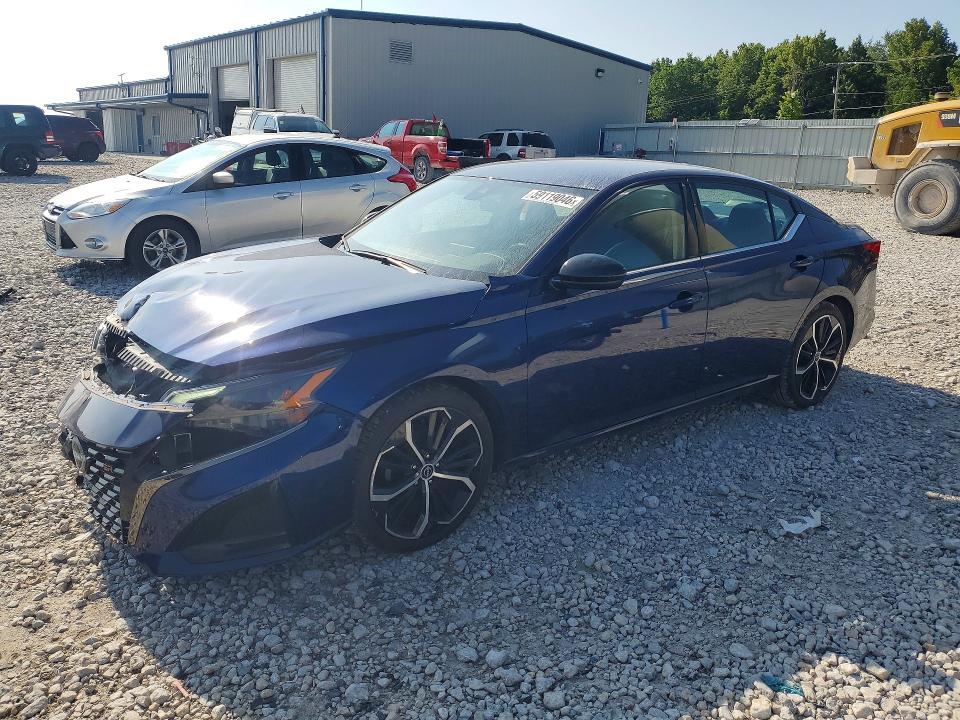 2024 NISSAN ALTIMA SR - 1