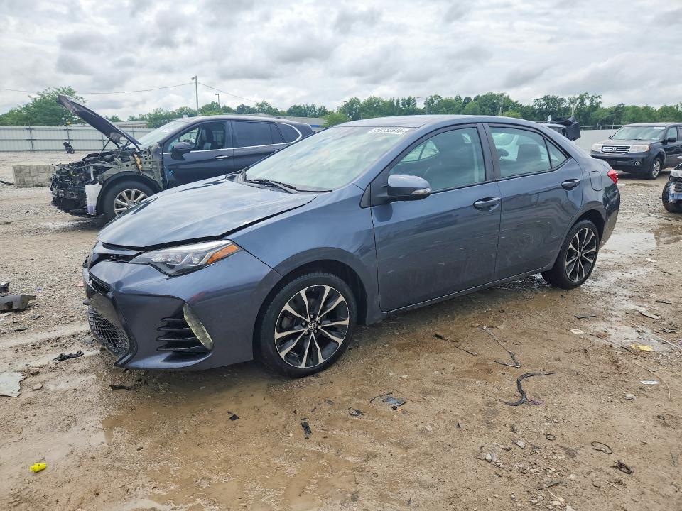 2017 TOYOTA COROLLA SE - 1