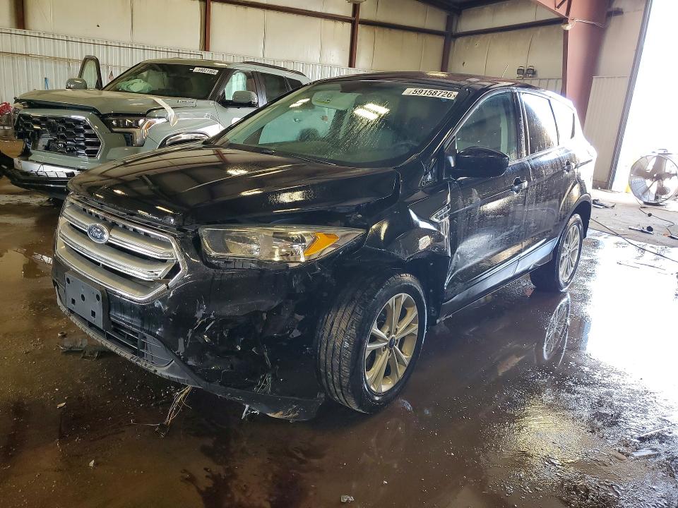2017 FORD ESCAPE SE - 1
