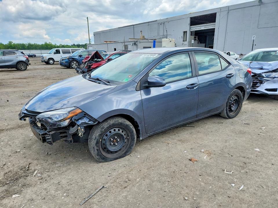 2018 TOYOTA COROLLA LE - 1