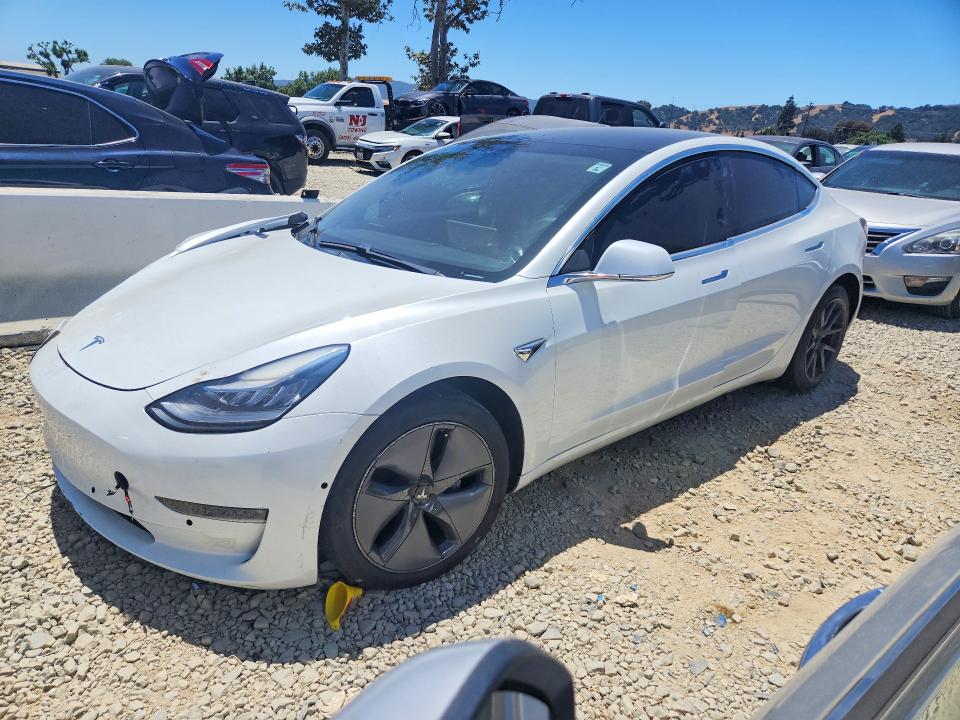 2020 TESLA MODEL 3 - 1