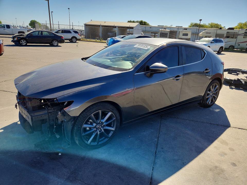 2021 MAZDA 3 SELECT - 1