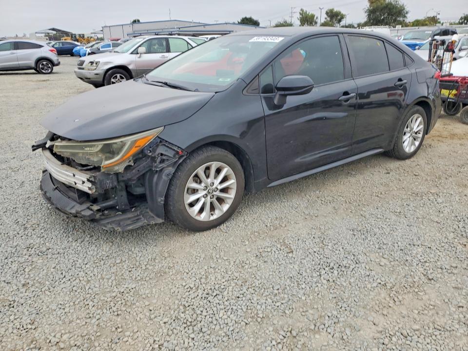 2020 TOYOTA COROLLA LE - 1
