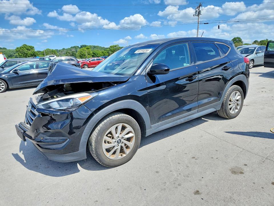 2017 HYUNDAI TUCSON SE - 1