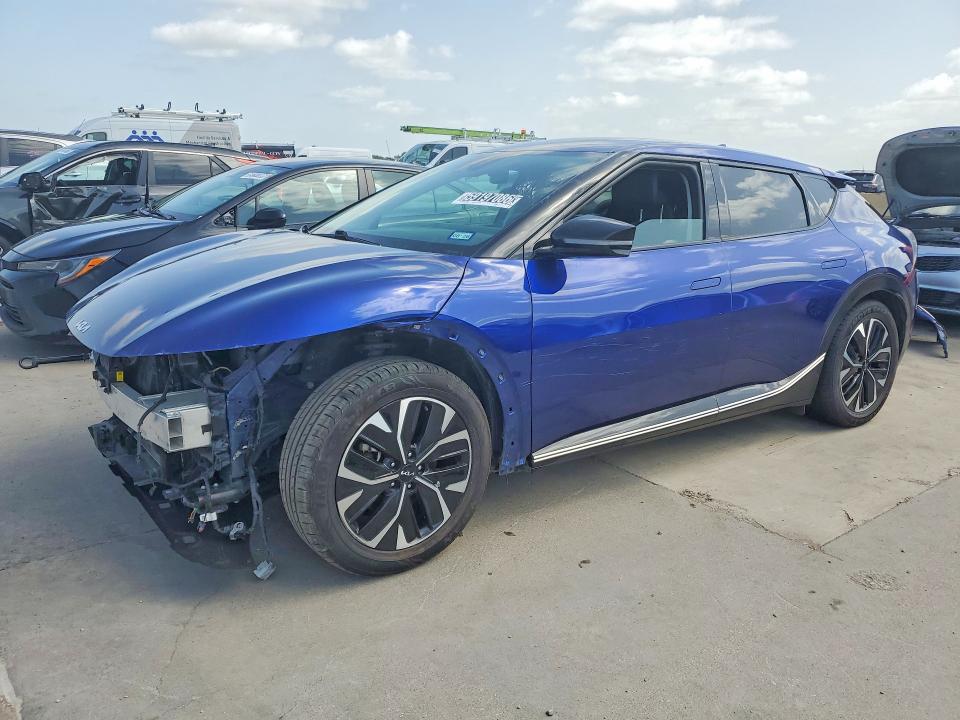 2024 KIA EV6 WIND - 1