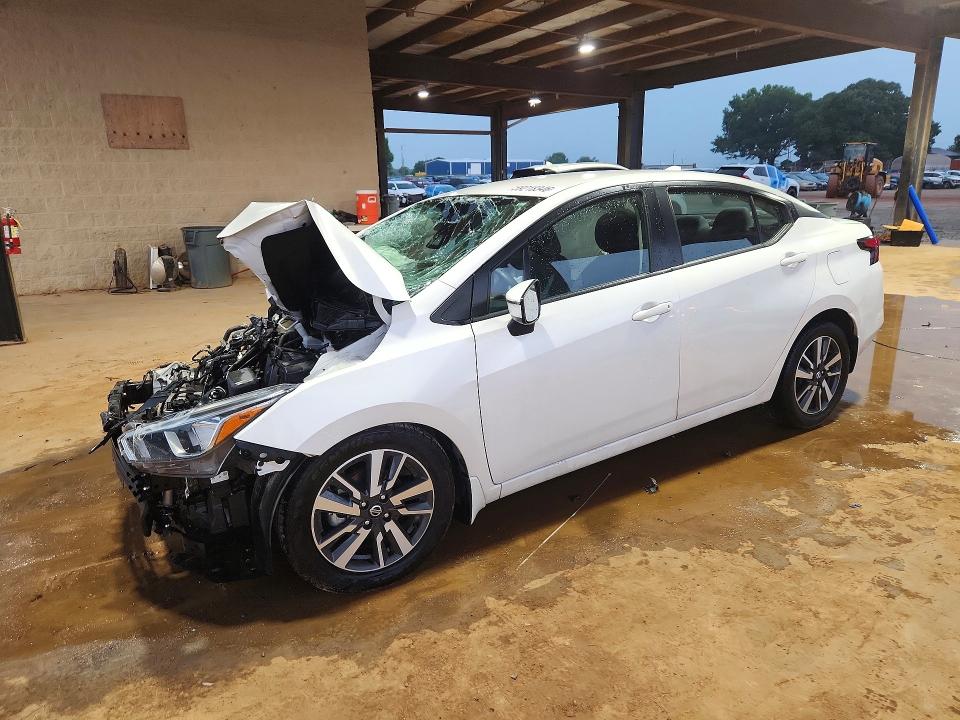 2020 NISSAN VERSA SV - 1