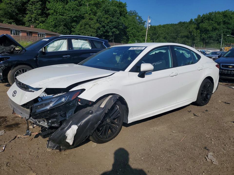 2025 TOYOTA CAMRY SE - 1
