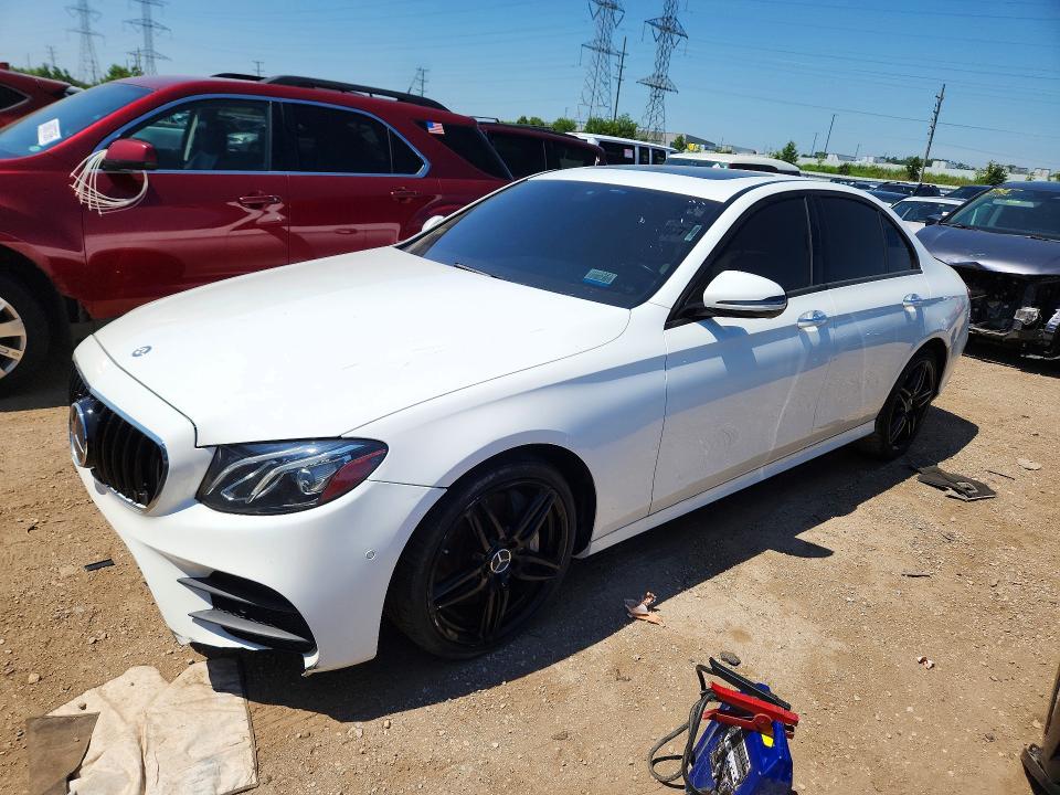 2017 MERCEDES-BENZ E 300 - 1