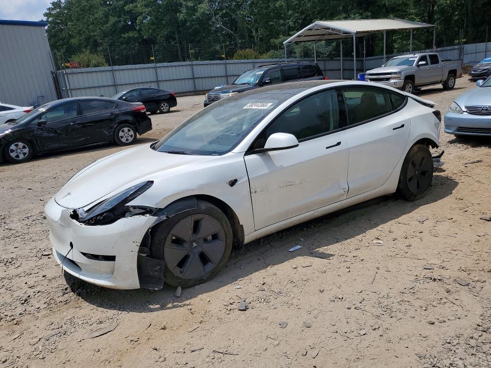 2023 TESLA MODEL 3 - 1