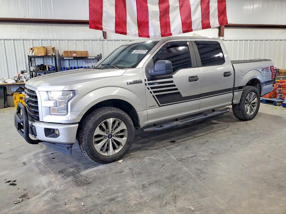 2017 FORD F150 SUPERCREW - 1