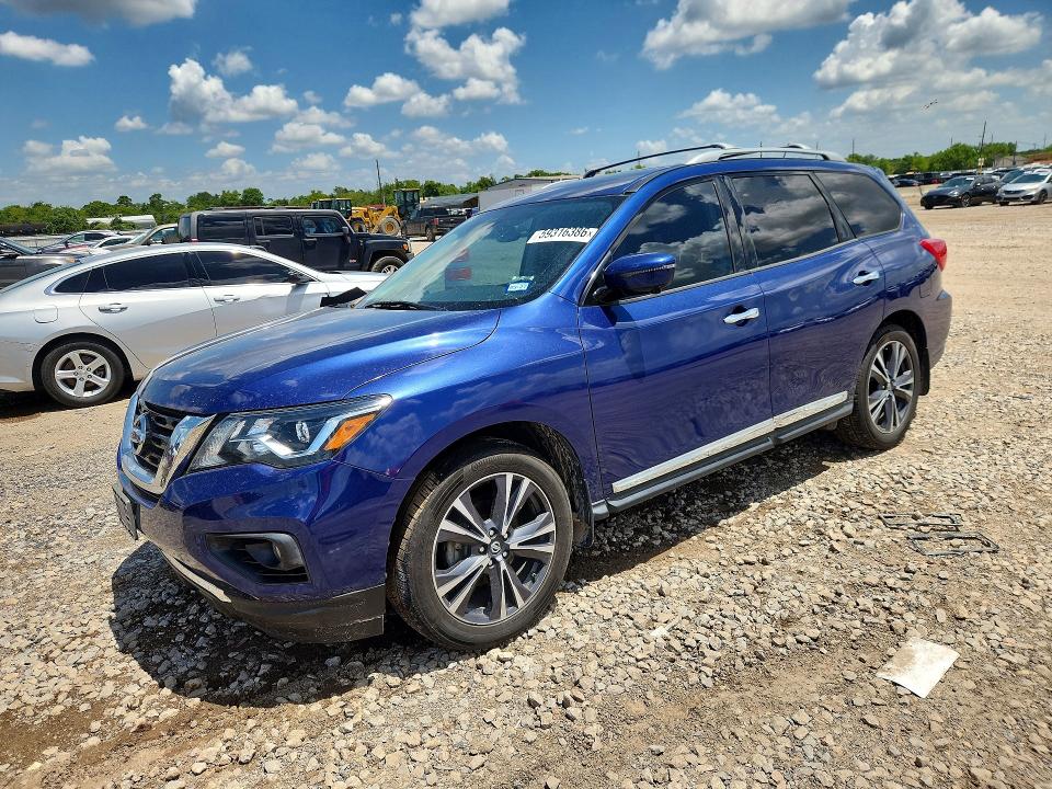 2017 NISSAN PATHFINDER PLATINUM - 1