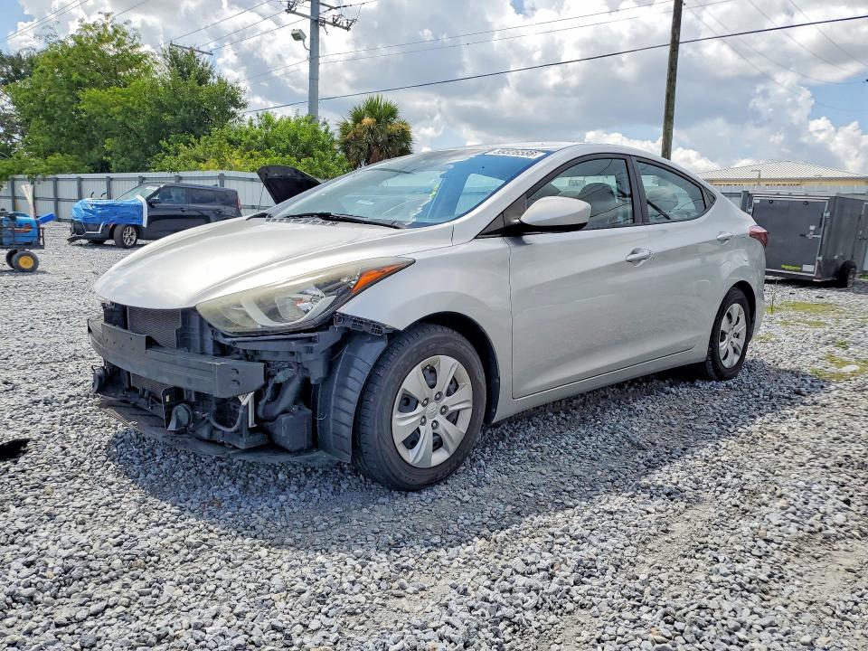 2016 HYUNDAI ELANTRA SE - 1