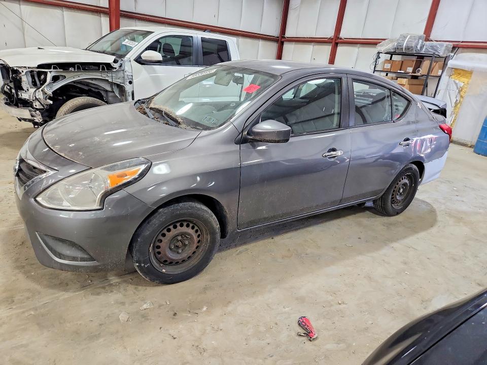 2016 NISSAN VERSA 1.6 SV - 1