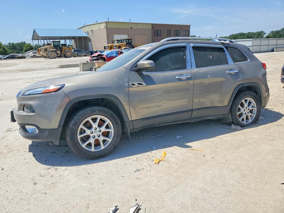 2018 JEEP CHEROKEE LATITUDE - 1