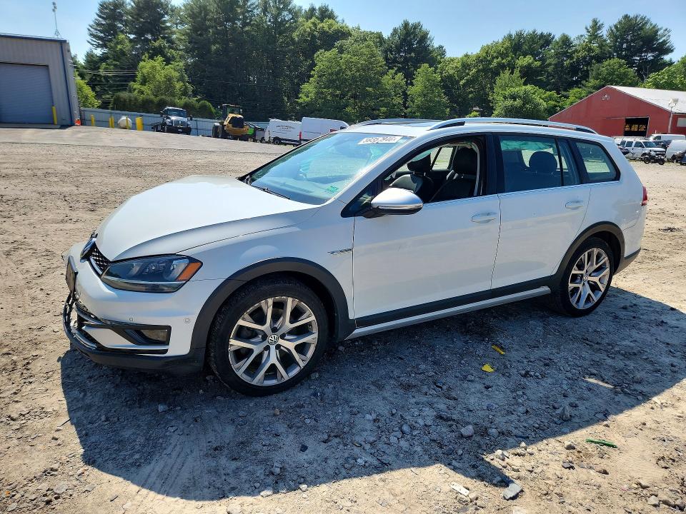 2017 VOLKSWAGEN GOLF ALLTRACK S - 1
