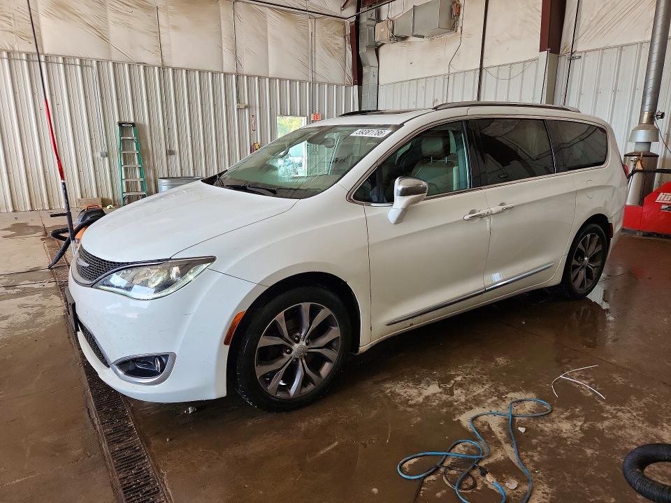 2018 CHRYSLER PACIFICA LIMITED - 1