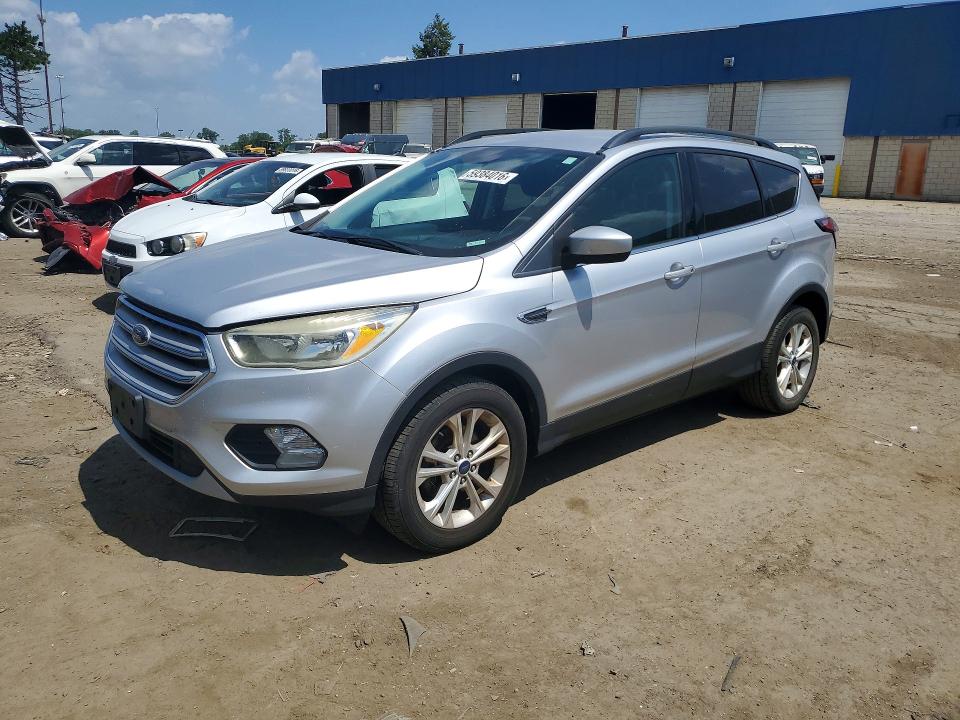 2018 FORD ESCAPE SE - 1