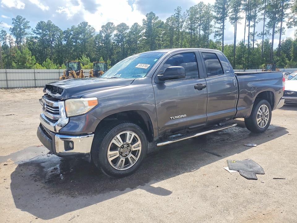 2017 TOYOTA TUNDRA SR5 - 1