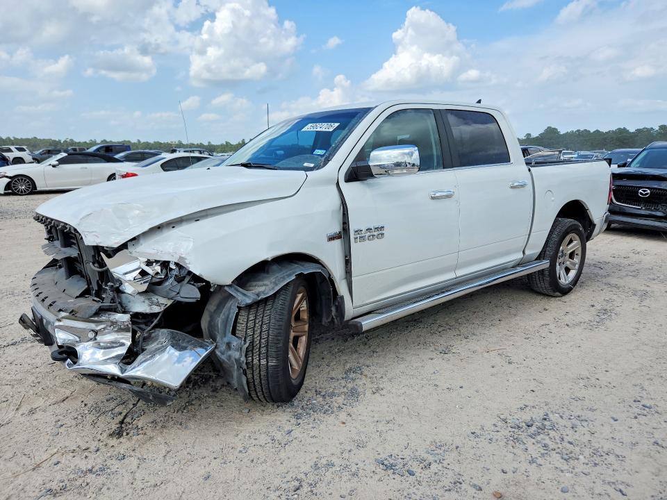 2017 RAM 1500 SLT - 1