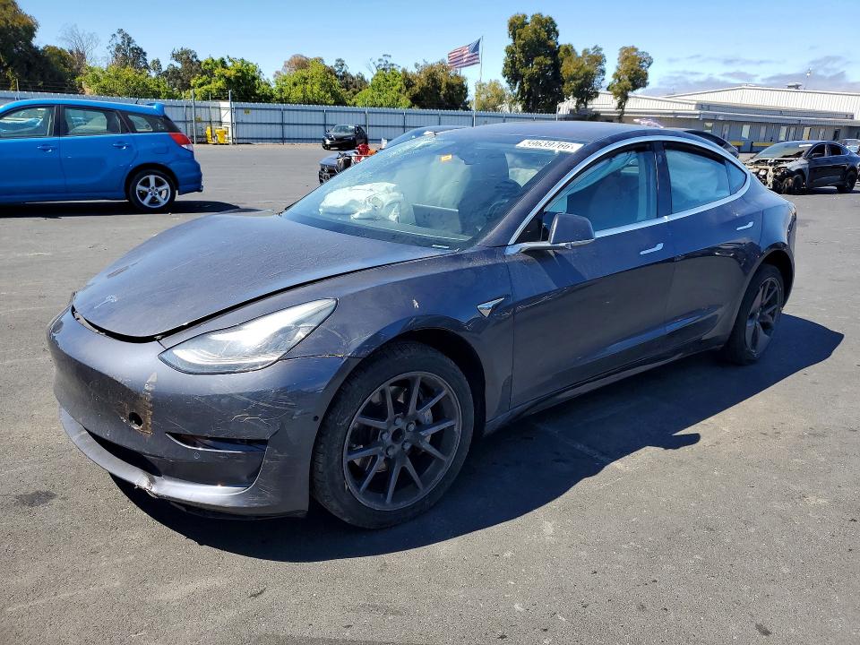 2018 TESLA MODEL 3 - 1