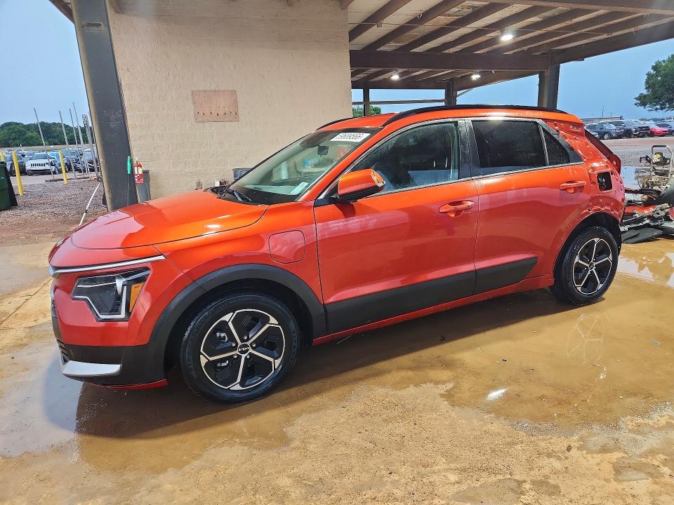 2023 KIA NIRO EX - 1