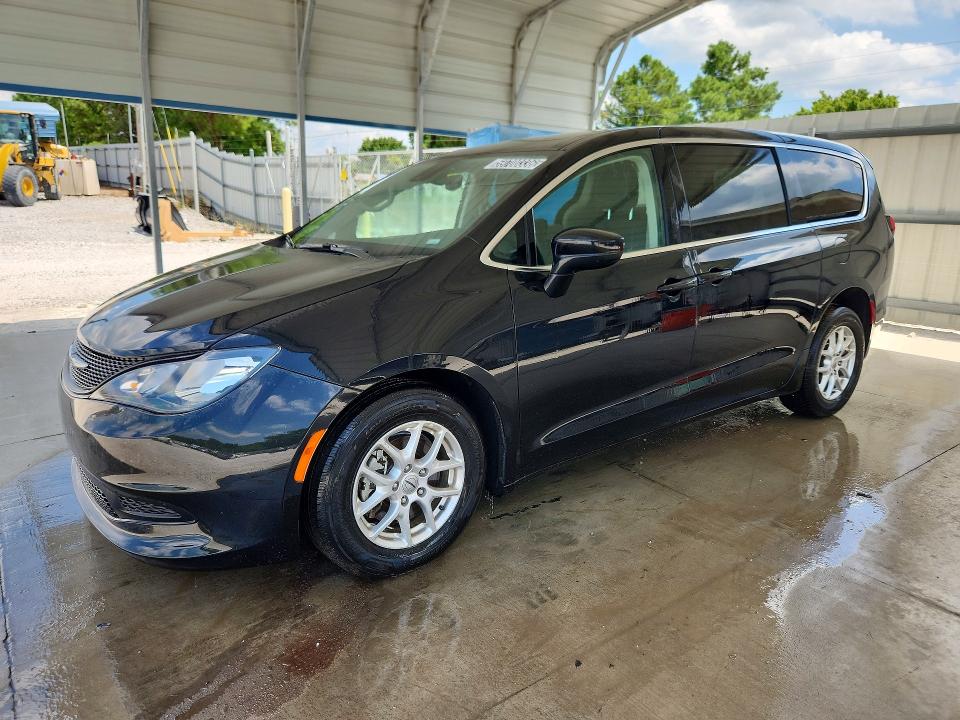 2023 CHRYSLER VOYAGER LX - 1