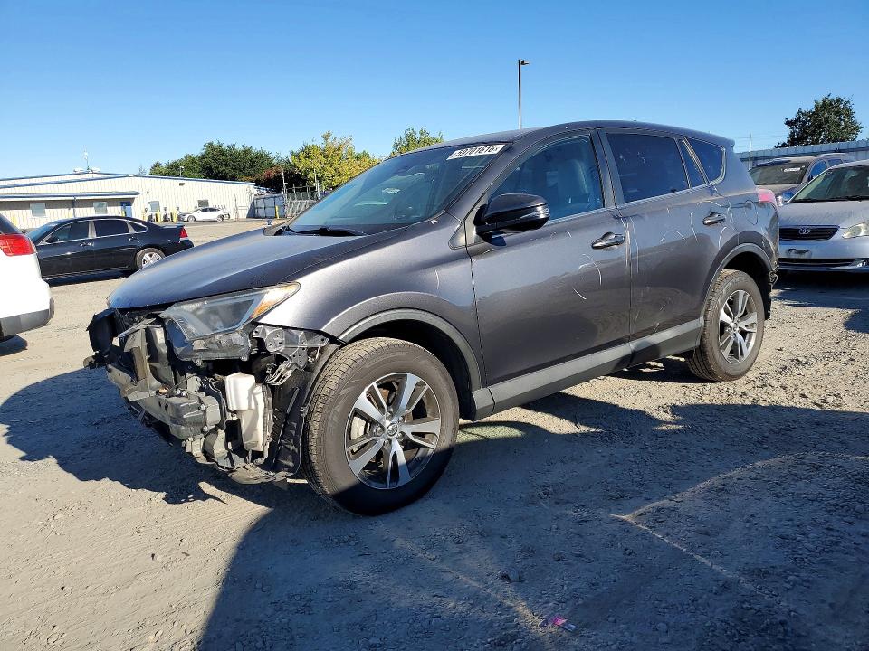 2018 TOYOTA RAV4 XLE - 1