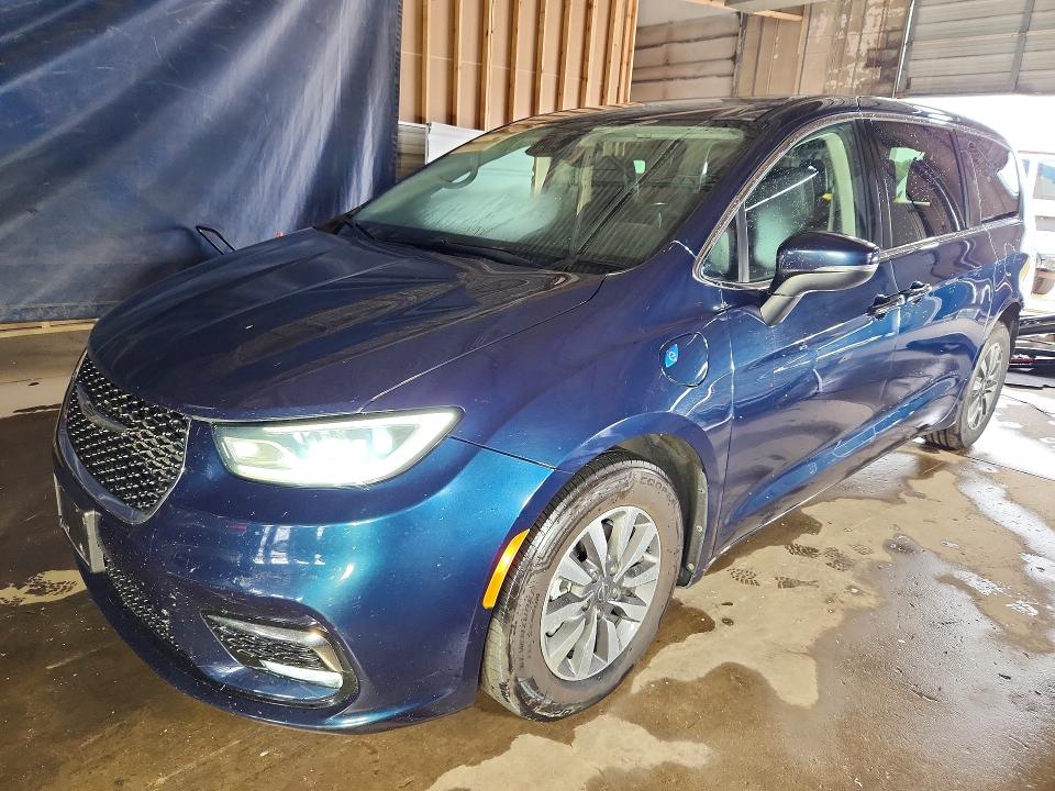 2023 CHRYSLER PACIFICA HYBRID TOURING L - 1