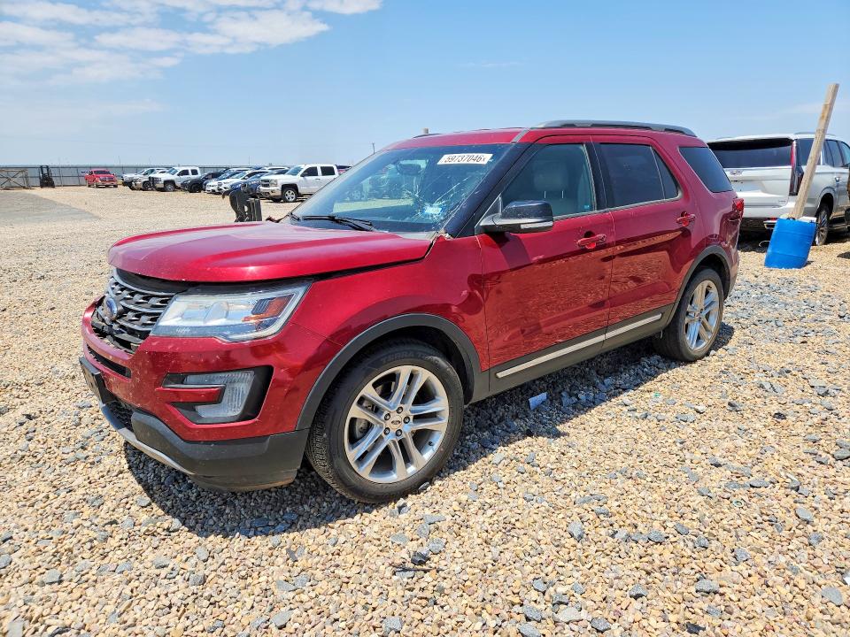 2017 FORD EXPLORER XLT - 1