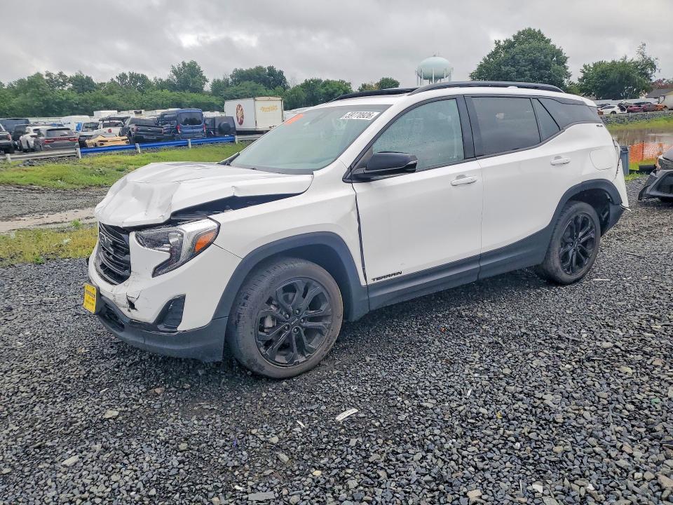 2021 GMC TERRAIN SLE - 1