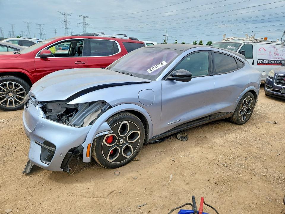 2022 FORD MUSTANG MACH-E GT - 1