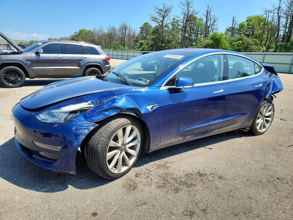 2018 TESLA MODEL 3 - 1
